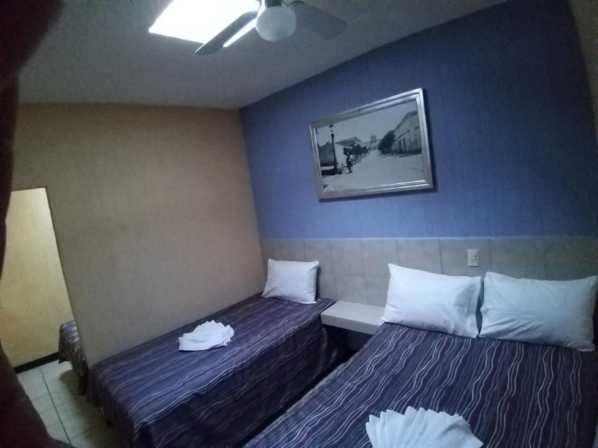 Hotel Aguila Гуадалахара Екстериор снимка